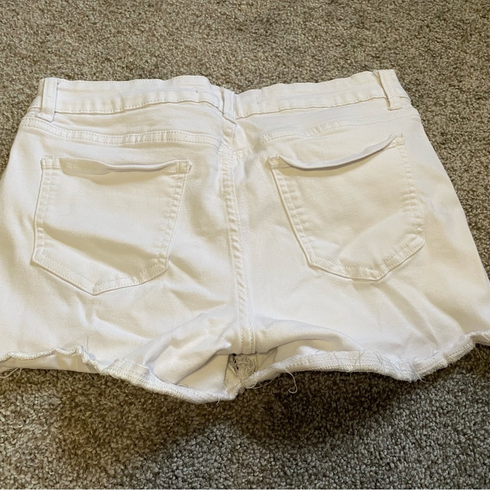 White Shorts - Picture 2 of 4